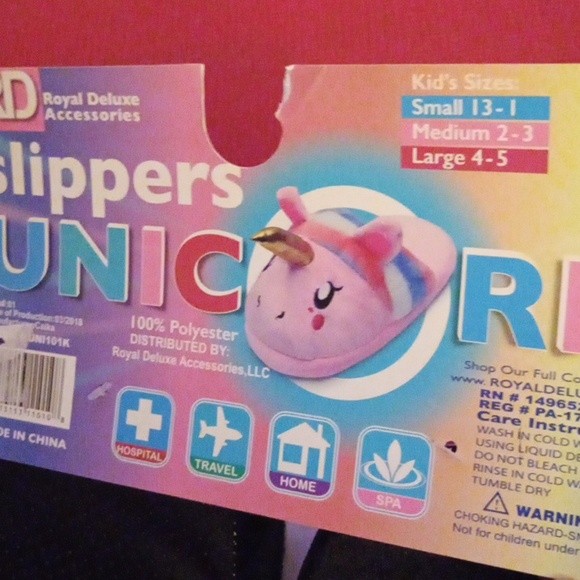 Kids Unicorn Plush Slippers - Picture 10 of 10